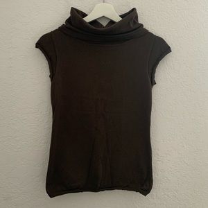 GAP Brown Short Sleeve Turtleneck